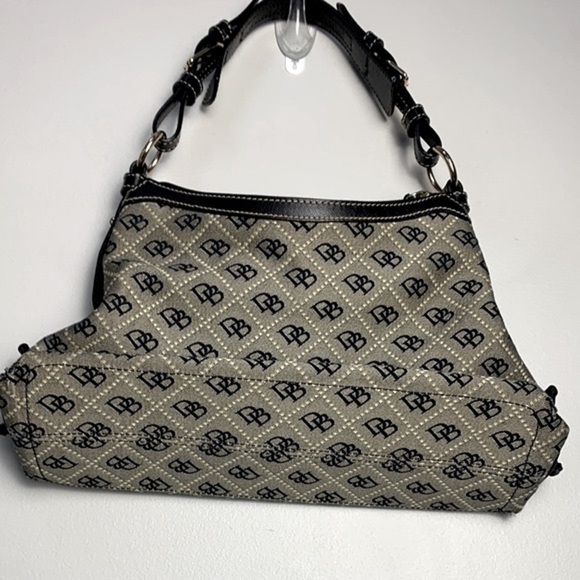 Dooney & Bourke Signature East/West Slouch Bag, Small - Picture 4 of 10